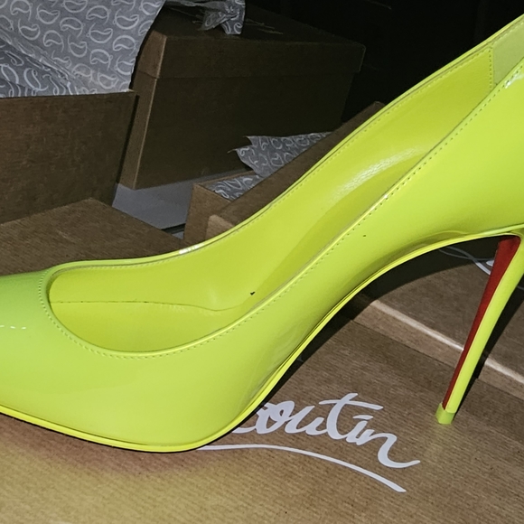 Christian Louboutin size 36.5 - Picture 16 of 16